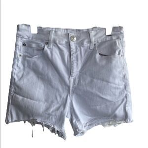 American Eagle White Denim Shorts ~ Size 10